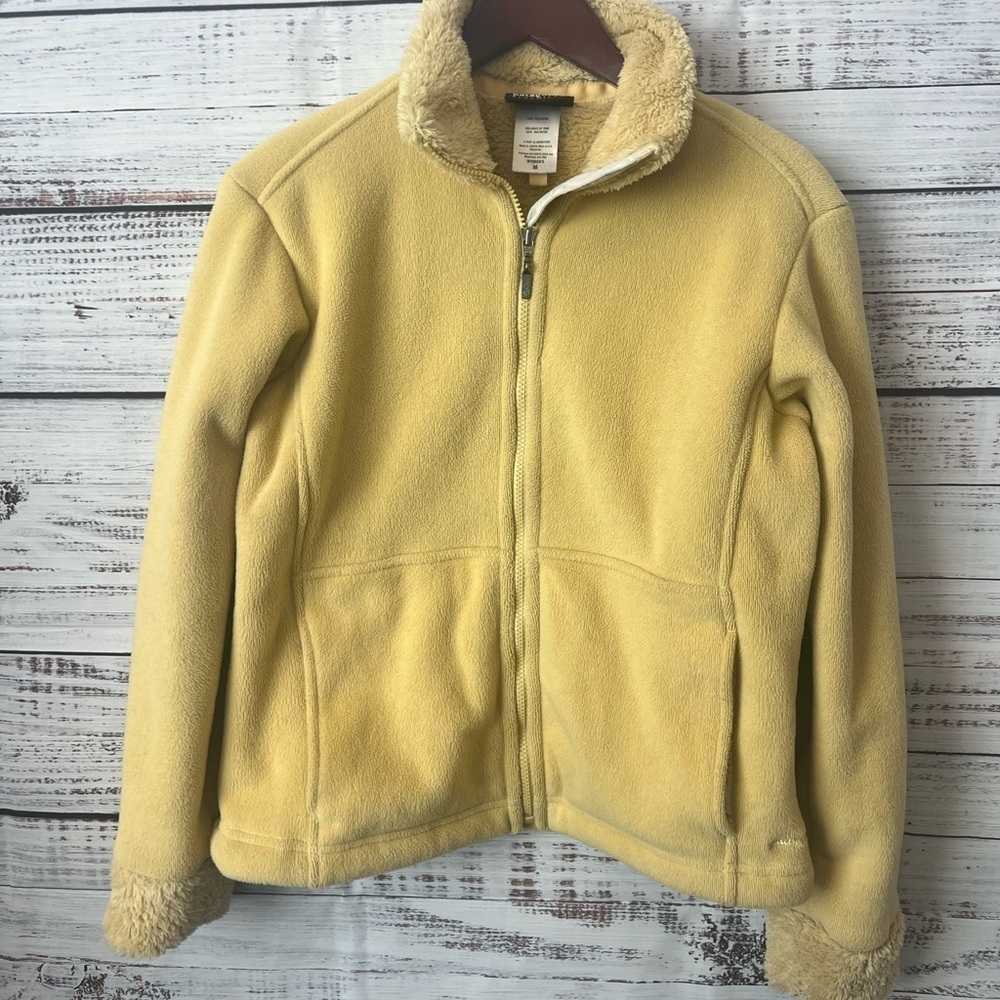 PATAGONIA-WOMENS SYNCHILLA SHEARLING JACKET WOMENS YELLOW SIZE MED